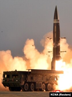 За словами фахівців, ракети, які показали північнокорейські ЗМІ, нагадують російські «Іскандери»
