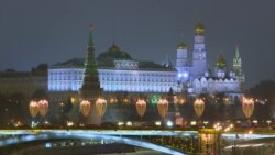 Хаос и борьба: чего Кремль ждет от выборов президента Украины (видео)