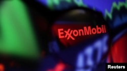 Логотип Exxon Mobil