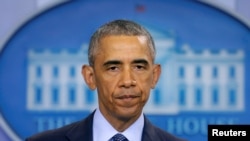 АКШ президенти Барак Обама Орландодо болгон ок атышуу тууралу сөз сүйлөп жатат. Вашингтон, 12-июнь 2016.