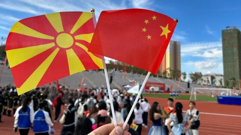 Din sălile de clasă la TikTok. Puterea soft a Chinei se extinde în Balcani