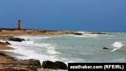 Маяк на восточном побережье Каспийского моря, Туркменистан