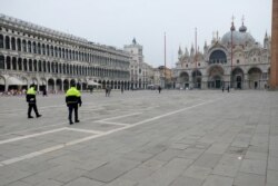 Безлюдна через обмеження площа Святого Марка, Венеція, 10 березня 2020 року
