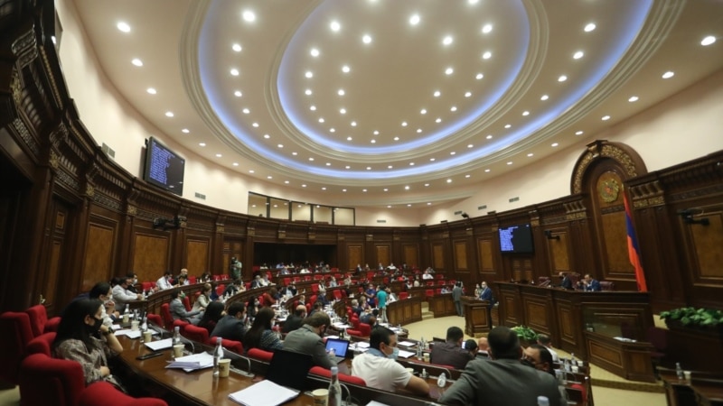 Депутаты НС ожидают осуждающей реакции от международных организаций, в том числе ОДКБ 