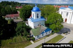 Тэрыторыя зьлева — гаспадарскія гароды