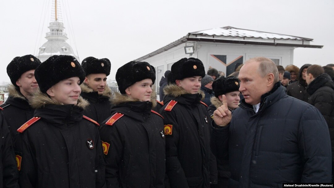 Воспитанники Суворовского военного училища на встрече с президентом России Владимиром Путиным, Санкт-Петербург, 7 января 2019 года