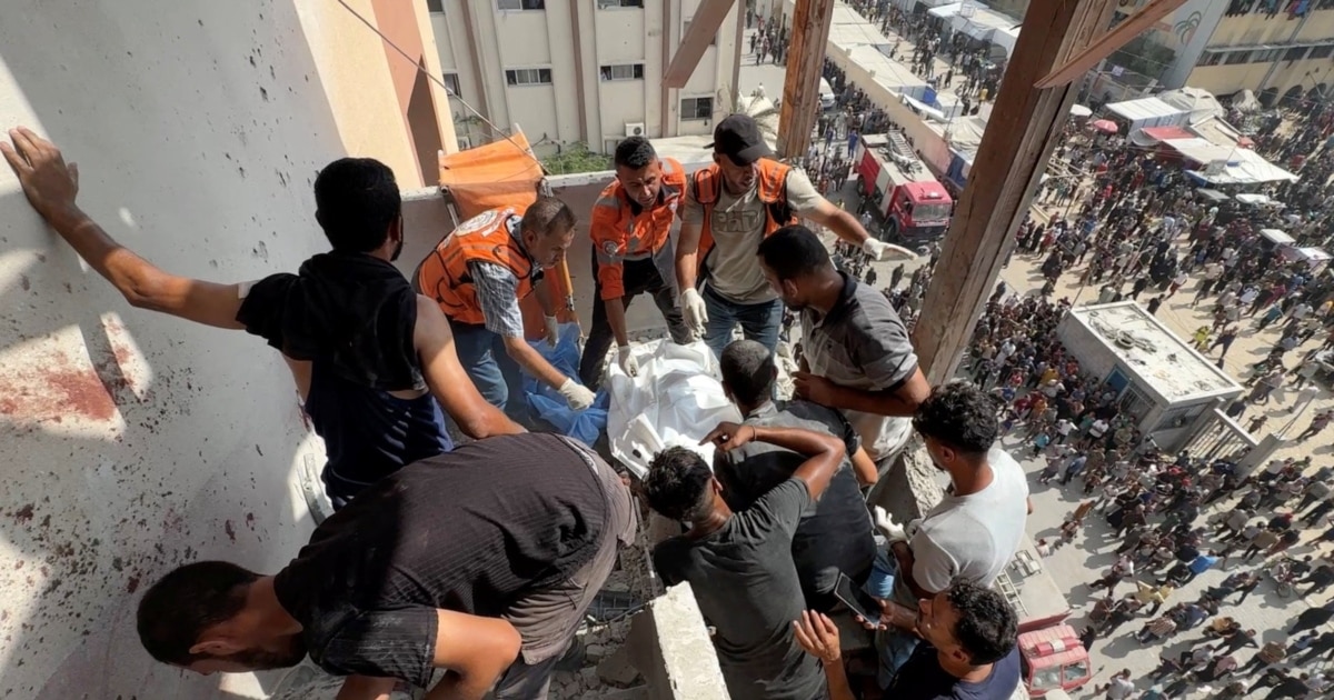 Израелски удар по болницата Насър“ в Ивицата Газа уби най-малко