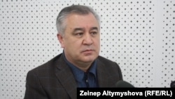 Omurbek Tekebaev, drejtues i partisë Ata-Meken në Kirgizi