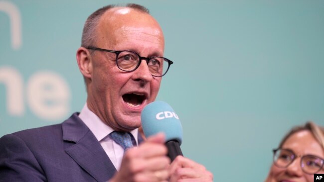 Reakcija kandidata za kancelara i lidera CDU-a Friedricha Merza nakon objavljenih rezultata izlazne ankete za njemačke izbore, u Berlinu, 23. februara 2025.