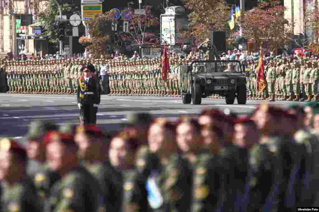 З нагоди Дня Незалежності у центрі Києва пройшов &laquo;Марш Незалежності&raquo;, в якому взяли участь 2,3 тисячі, 24 серпня 2015 року. Більше фотографій &laquo;Марушу Незалежності&raquo; ТУТ