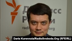 Пресс-секретарь по вопросам избирательной кампании Зеленского Дмитрий Разумков 
