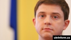Свою політичну кар’єру Олесь Довгий (на архівному фото) розпочав у 2006 році як соратник тодішнього міського голови Києва Леоніда Черновецького