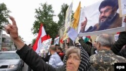 Ради восстановления конкурентной политической среды участники оппозиционного объединения готовы не обращать внимания на идеологические противоречия в собственных рядах. На снимке: антиизраильская акция левых