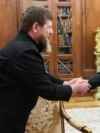 Рамзан Кадыров на встрече с Владимиром Путиным в Кремле, апрель 2026 г. Иллюстративная фотография