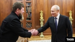 Рамзан Кадыров на встрече с Владимиром Путиным в Кремле, апрель 2026 г. Иллюстративная фотография