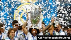 Мадридській «Реал» святкує перемогу в фіналі Ліги чемпіонів над «Ліверпулем». Київ, 26 травня 2018 року