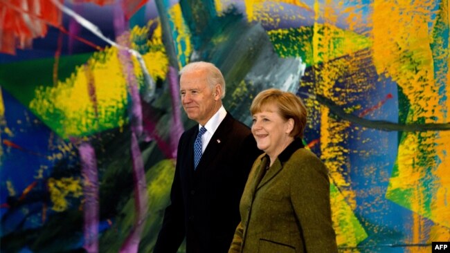 Kancelarja gjermane, Angela Merkel dhe presidenti i zgjedhur amerikan, Joe Biden.
