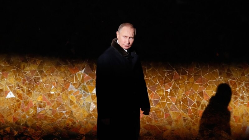 Путин, дваесет години моќ или мисија?