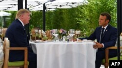 Ֆրանսիայի և ԱՄՆ նախագահները նախաճաշում են G7-ի գագաթնաժողովից առաջ, Բիարից, 24-ը օգոստոսի, 2019թ․
