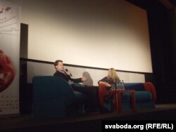 Размова з гледачамі пасьля паказу ў Лодзі. Фота Andrzej Tokarczyk