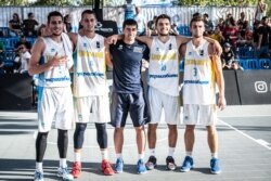 Чоловіча збірна України U23 з баскетболу 3х3 та головний тренер Тимур Арабаджі