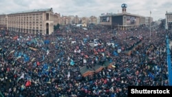 Революція гідності. Київ, майдан Незалежності, 1 грудня 2013 року