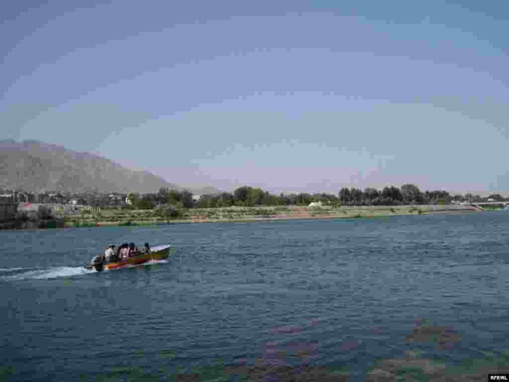 Гар шиновар нестӣ... #42