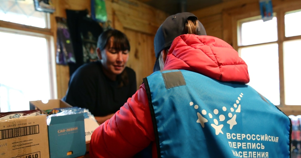 Актриса Джулия Тейлормен порнофильмдерді қараңыз Тина Каролдың сперматозоидтары бар есектерінің суреттері