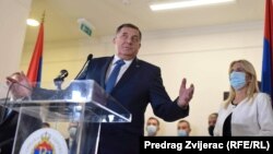 Član Predsjedništva BiH Milorad Dodik tokom konferencije za medije u Istočnom Sarajevu, 14. oktobra 2021.