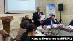 Бишкек. Кыргызстандын диний чөйрөдөгү мамлекеттик саясатынын концепциясын талкуулоо