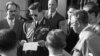 Regele Mihai la Londra, în primăvara lui 1948, denunțând abdicarea ca neavenită fiindcă fusese obținută prin amenințare și șantaj. Elveția neutră nu îi permisese să facă declarații politice. Următoarea călătorie va fi la Washington pentru o întrevedere cu președintele Truman. 