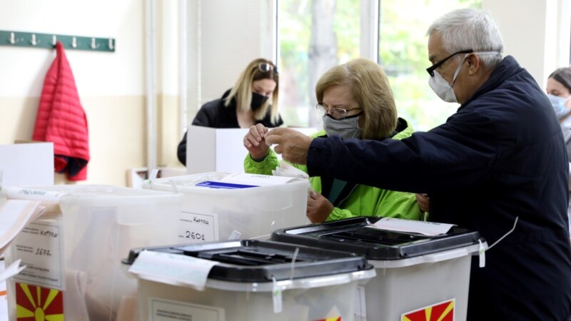 Votimet në Maqedoninë e Veriut edhe pas orës 19:00
