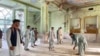 В Кандагаре при взрыве в мечети погибли более 30 человек