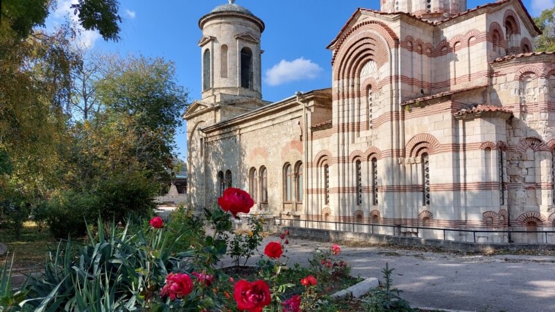 На «благоустройство» площади вокруг храма Иоанна Предтечи в Керчи выделили почти 50 миллионов рублей