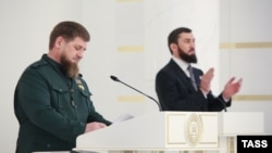 Глава Чечни Рамзан Кадыров и автор законопроекта председатель парламента Чечни Магомед Даудов