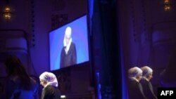 La ceremonia de acordare a premiilor la New York