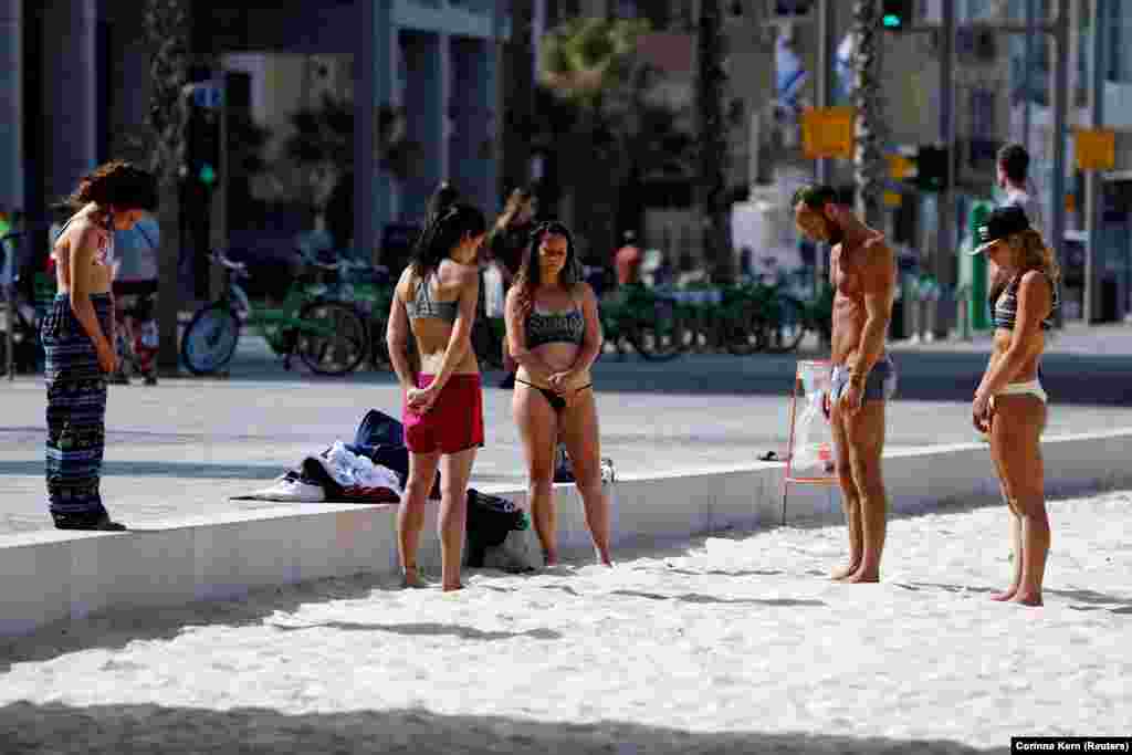 2 percre az egész országban abbahagyták a strandolást...