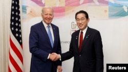  Liderii Japoniei și SUA s-au întâlnit înaintea summitului G7, de la Hiroshima pentru a discuta o gamă largă de subiecte, de la schimbările climatice și securitatea alimentară, până la înăsprirea sancțiunilor împotriva Rusiei