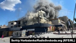 Последствия попадания российской авиабомбы по супермаркету в Краматорске. Донецкая область, 20 августа 2026 года