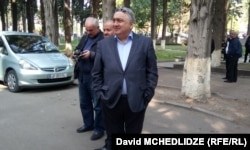 Gürcüstan - "Gürcü arzusu"nun deputatı Zviad Kvachantiradze Marneulidə. 21 oktyabr, 2017