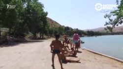 Дар Душанбе кошонаҳои ҳусн ва кӯлҳои оббозӣ боз шуданд