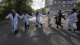Din 2022, Moldova a devenit un punct vital pentru evreii hasidici, care sunt în căutarea unei alternative mai ieftine și rapide spre Uman, Ucraina.