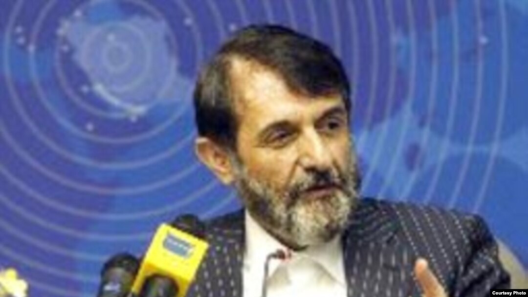 علی آقامحمدی، سخنگوی ستاد مبارزه با مفاسد اقتصادی و معاون نظارت و هماهنگی در سیاست‎های اقتصادی معاون اول رئیس جمهور ایران