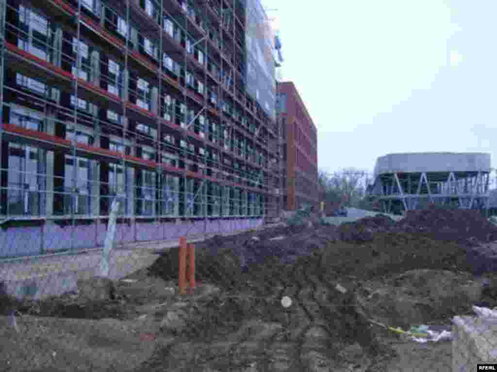 Şantier în aşteptare