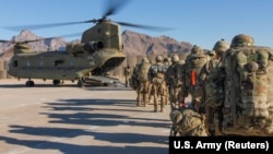 آرشیف: شماری از نیروهای امریکایی در افغانستان
