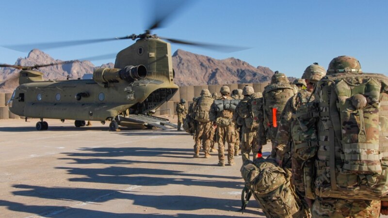 طالبان به خلیل‌زاد: نیروهای امریکایی مطابق توافق دوحه از افغانستان خارج شوند