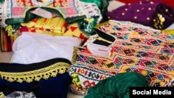 یکی از کارگاه‌های صنایع دستی در سمنگان