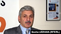 პარლამენტის ჯანდაცვისა და სოციალურ საკითხთა კომიტეტის თავმჯდომარე ოთარ თოიძე