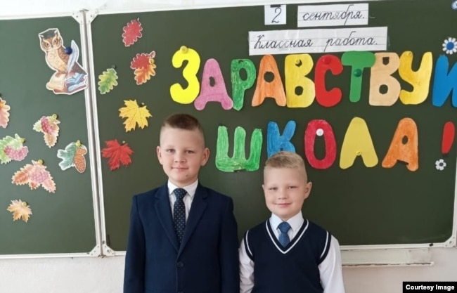 Djemtë e Tatyana Boynovës në shkollë