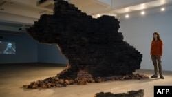 Крым из кирпичей – скульптура Жанны Кадыровой